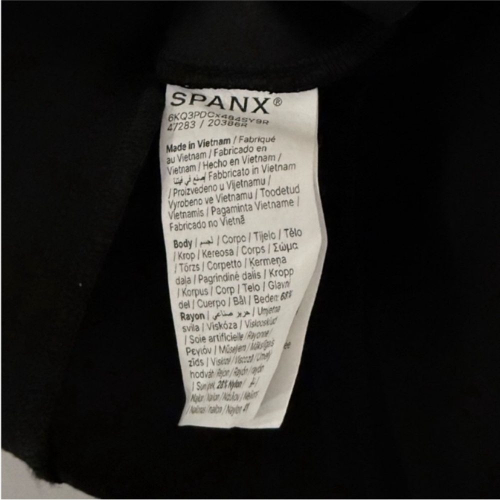 SPANX Super Smooth Perfect Fit Ponte Kick Flare Black trouser pant - Picture 12 of 12